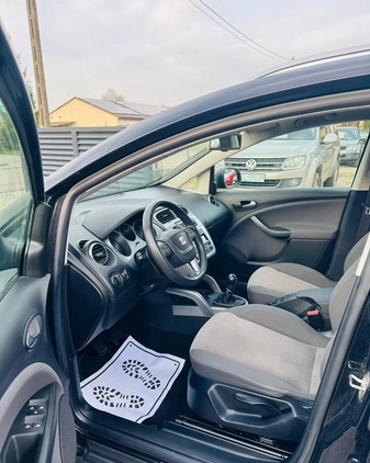 Seat Altea XL cena 24900 przebieg: 172645, rok produkcji 2011 z Golina małe 121
